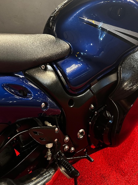 SUZUKI MOTOS GSX 1300 R HAYABUSA /2010 EXCLUSIVO VEÍCULOS SANTA CRUZ DO SUL / Carros no Vale