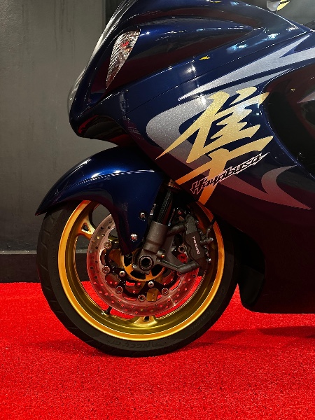 SUZUKI MOTOS GSX 1300 R HAYABUSA /2010 EXCLUSIVO VEÍCULOS SANTA CRUZ DO SUL / Carros no Vale