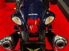 SUZUKI MOTOS GSX 1300 R HAYABUSA /2010 EXCLUSIVO VEÍCULOS SANTA CRUZ DO SUL / Carros no Vale