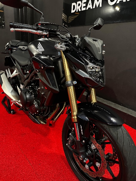 HONDA MOTOS CB 500F /2024 EXCLUSIVO VEÍCULOS SANTA CRUZ DO SUL / Carros no Vale
