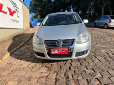 VOLKSWAGEN JETTA 2.5 I 20V 150CV GASOLINA 4P TIPTRONIC 2008/2008 ELY AUTOMÓVEIS LAJEADO / Carros no Vale