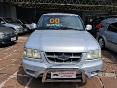 CHEVROLET BLAZER DLX 2.2 2000/2000 SCHAEFER AUTOMÓVEIS TEUTÔNIA / Carros no Vale