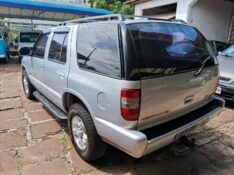 CHEVROLET BLAZER DLX 2.2 2000/2000 SCHAEFER AUTOMÓVEIS TEUTÔNIA / Carros no Vale