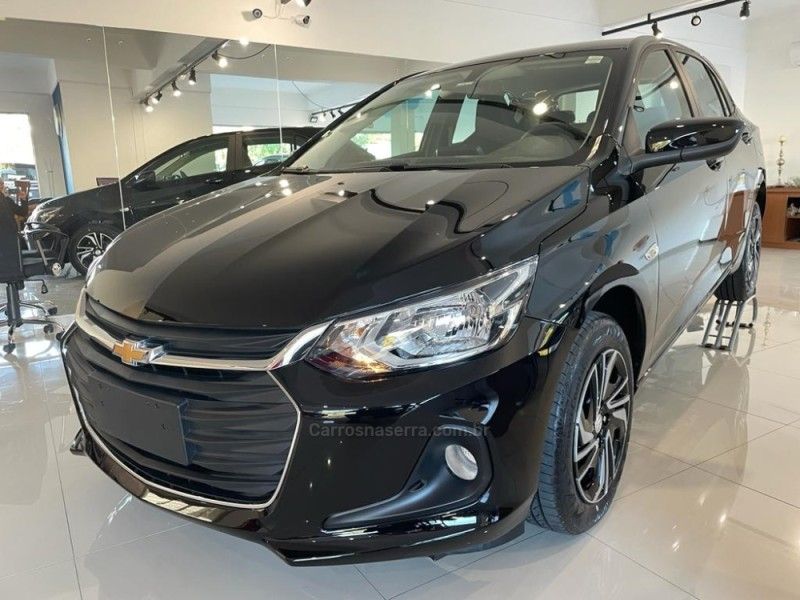 CHEVROLET ONIX 1.0 LT 12V TURBO 2024/2025 LUIGGI AUTOMÓVEIS CARLOS BARBOSA / Carros no Vale