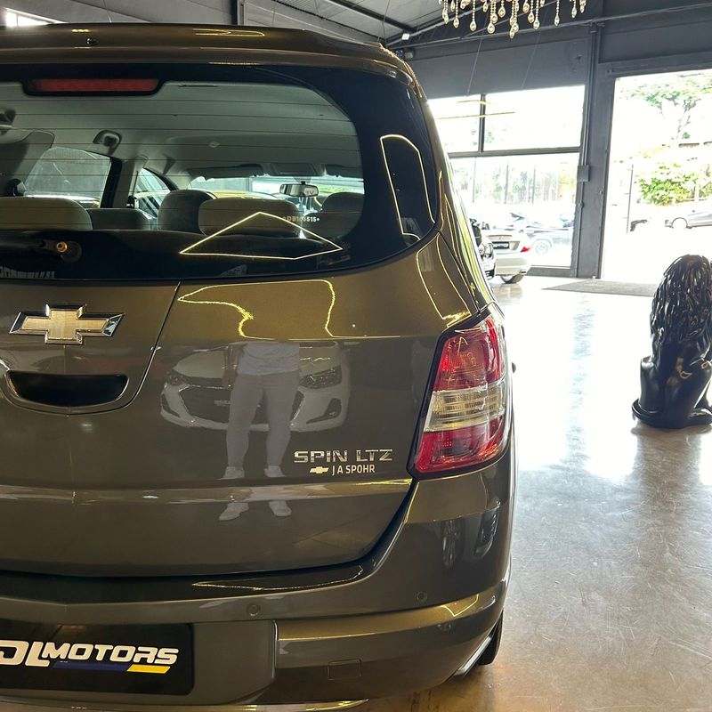Chevrolet Spin 1.8l Ltz 2012/2013 DL MOTORS LAJEADO / Carros no Vale