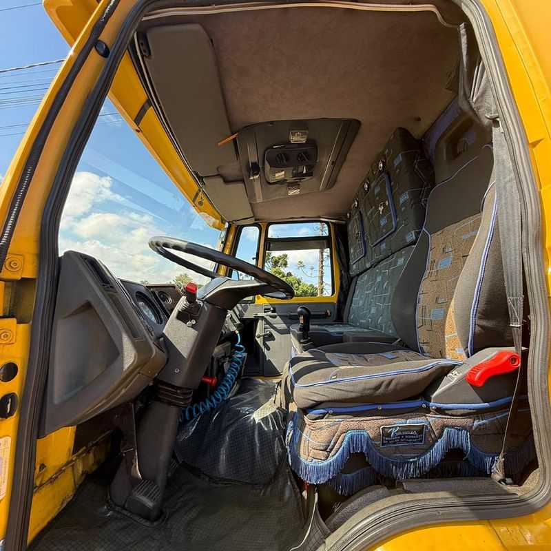 Ford Caminhões Cargo 1415 1998/1998 DL MOTORS LAJEADO / Carros no Vale