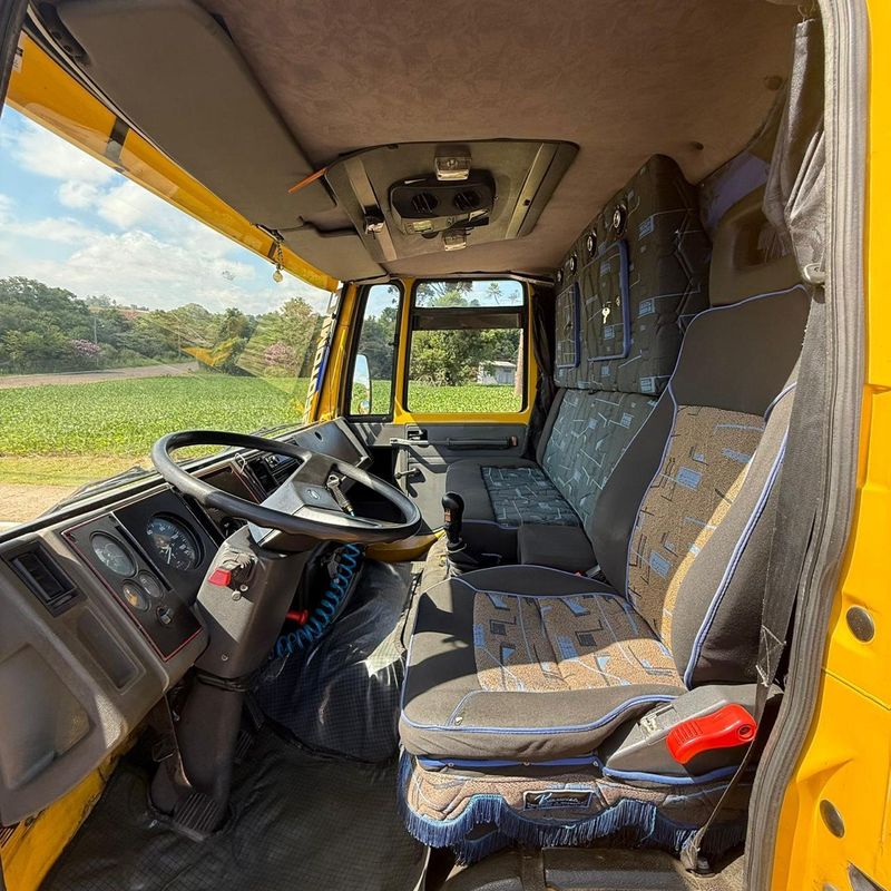 Ford Caminhões Cargo 1415 1998/1998 DL MOTORS LAJEADO / Carros no Vale