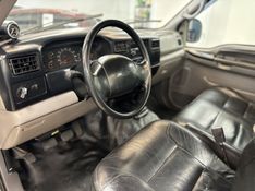 FORD F-250 4.2 XL 4X2 CS TURBO INTERCOOLER 1999/1999 LUIGGI AUTOMÓVEIS CARLOS BARBOSA / Carros no Vale