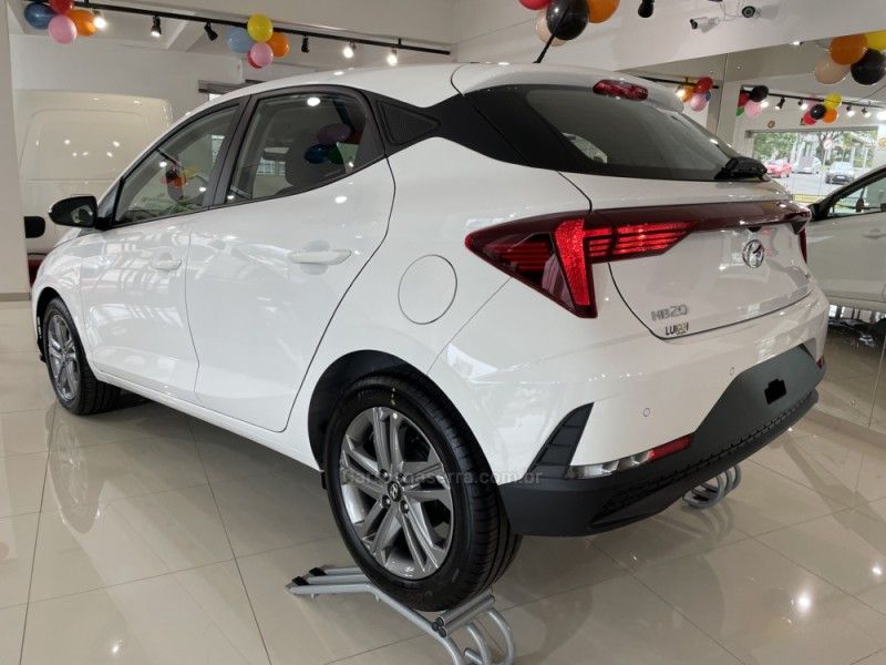 HYUNDAI HB20 1.0 12V COMFORT TGDI 2024/2025 LUIGGI AUTOMÓVEIS CARLOS BARBOSA / Carros no Vale