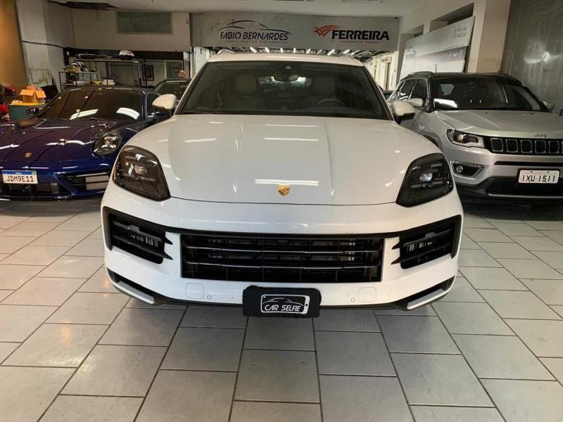 PORSCHE CAYENNE 3.0 V6 E-HYBRID AWD TIPTRONIC S 2024/2024 FÁBIO BERNARDES PORTO ALEGRE / Carros no Vale