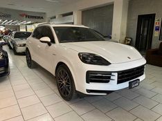 PORSCHE CAYENNE 3.0 V6 E-HYBRID AWD TIPTRONIC S 2024/2024 FÁBIO BERNARDES PORTO ALEGRE / Carros no Vale