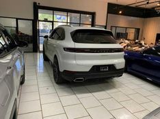 PORSCHE CAYENNE 3.0 V6 E-HYBRID AWD TIPTRONIC S 2024/2024 FÁBIO BERNARDES PORTO ALEGRE / Carros no Vale