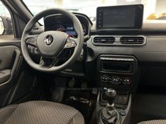 RENAULT OROCH 1.6 16V SCE INTENSE 2024/2025 LUIGGI AUTOMÓVEIS CARLOS BARBOSA / Carros no Vale