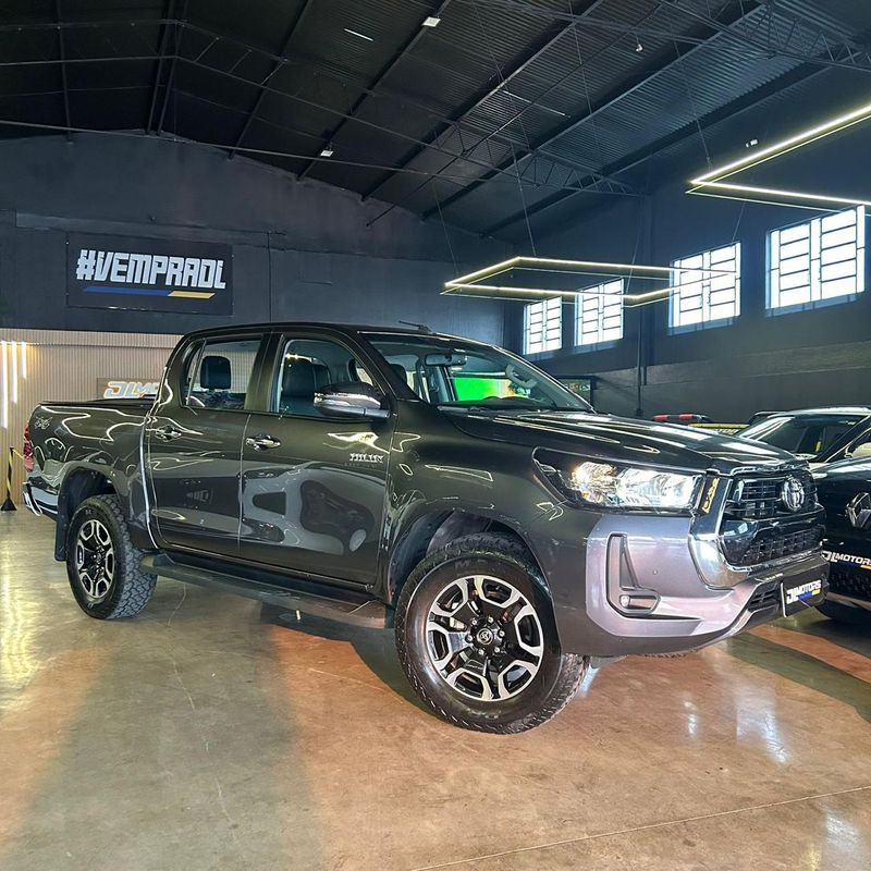 Toyota Hilux Cdsrva4fd 2022/2022 DL MOTORS LAJEADO / Carros no Vale