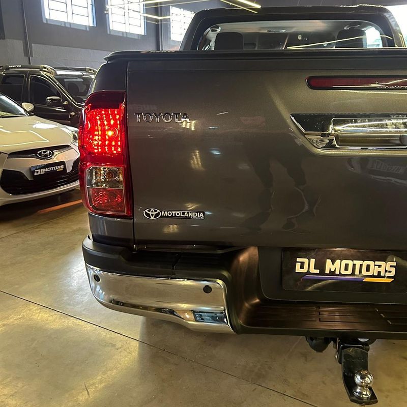 Toyota Hilux Cdsrva4fd 2022/2022 DL MOTORS LAJEADO / Carros no Vale