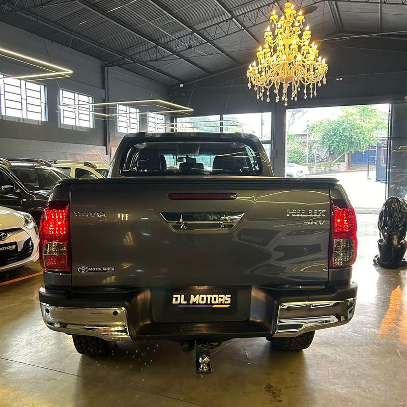 Toyota Hilux Cdsrva4fd 2022/2022 DL MOTORS LAJEADO / Carros no Vale