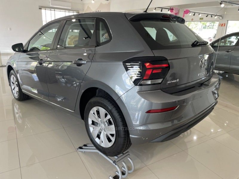VOLKSWAGEN POLO 1.0 MI 16V 2024/2024 LUIGGI AUTOMÓVEIS CARLOS BARBOSA / Carros no Vale