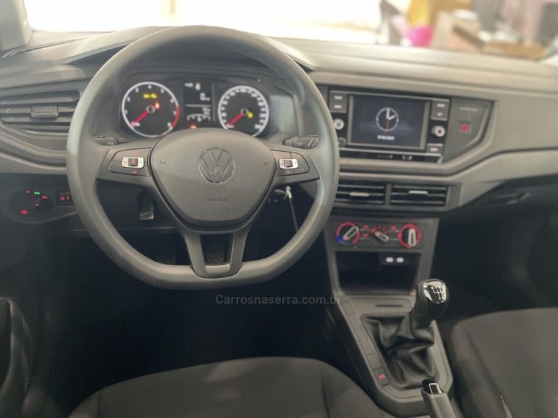 VOLKSWAGEN POLO 1.0 MI 16V 2024/2024 LUIGGI AUTOMÓVEIS CARLOS BARBOSA / Carros no Vale
