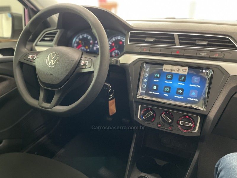 VOLKSWAGEN SAVEIRO 1.6 MI TRENDLINE CS 8V 2024/2025 LUIGGI AUTOMÓVEIS CARLOS BARBOSA / Carros no Vale