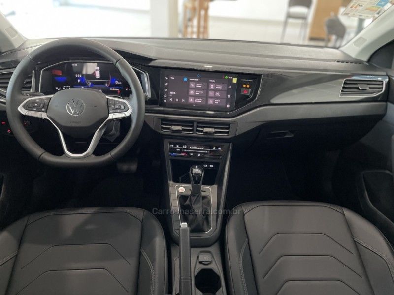 VOLKSWAGEN VIRTUS 1.0 200 TSI COMFORTLINE 2024/2025 LUIGGI AUTOMÓVEIS CARLOS BARBOSA / Carros no Vale