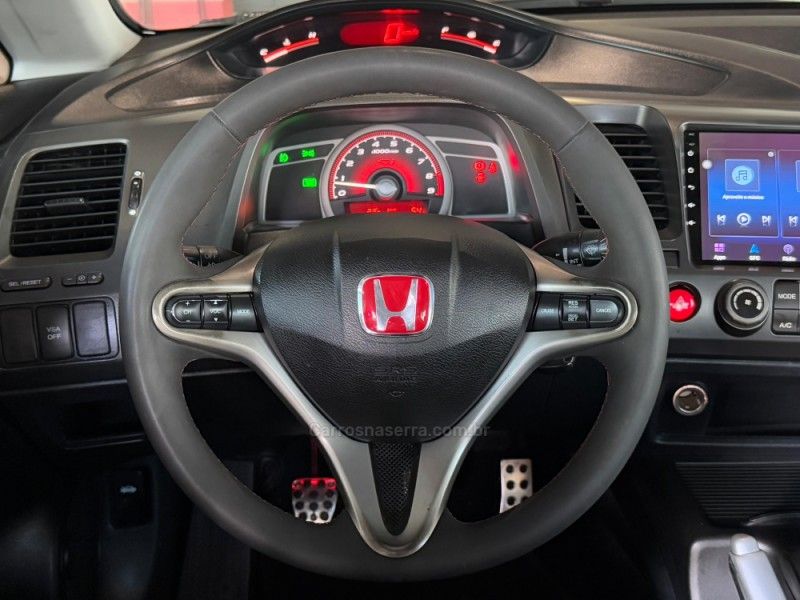 HONDA CIVIC 2.0 SI 16V 2007/2007 GRIFFCAR MULTIMARCAS DOIS IRMÃOS / Carros no Vale