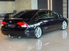 HONDA CIVIC 2.0 SI 16V 2007/2007 GRIFFCAR MULTIMARCAS DOIS IRMÃOS / Carros no Vale