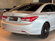 HYUNDAI SONATA 2.4 MPFI I4 16V 182CV 2013/2013 GRIFFCAR MULTIMARCAS DOIS IRMÃOS / Carros no Vale