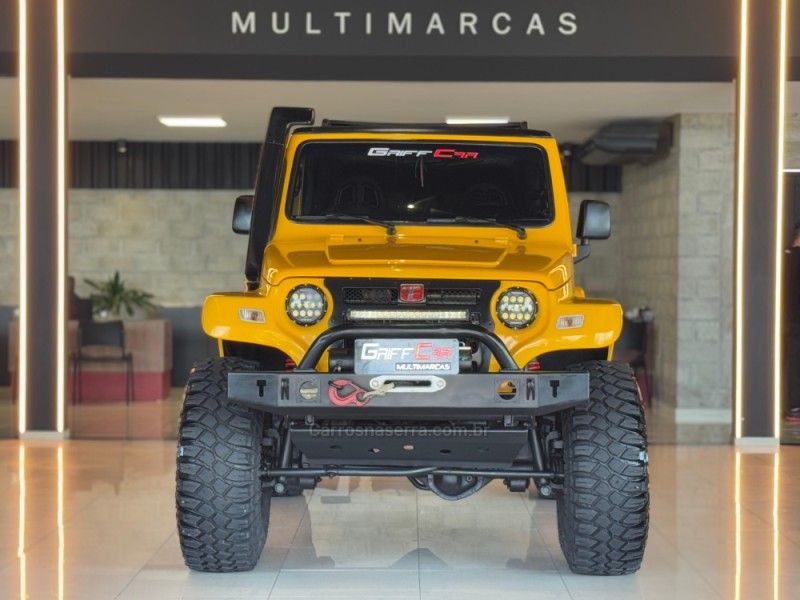 TROLLER T4 3.0 TETO RÍGIDO 16V TURBO ELETRONIC 2009/2010 GRIFFCAR MULTIMARCAS DOIS IRMÃOS / Carros no Vale