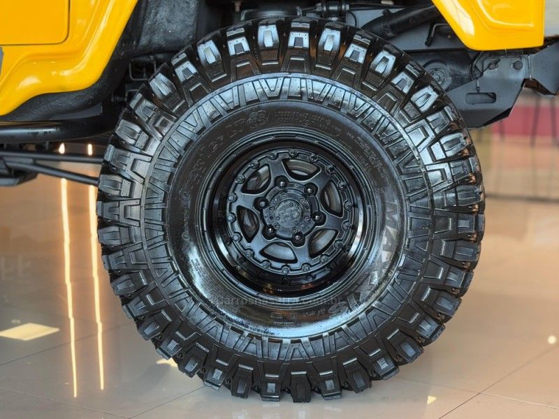 TROLLER T4 3.0 TETO RÍGIDO 16V TURBO ELETRONIC 2009/2010 GRIFFCAR MULTIMARCAS DOIS IRMÃOS / Carros no Vale