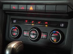 VOLKSWAGEN AMAROK 2.0 4X4 TDI COMFORTILINE CD 2018/2019 GRIFFCAR MULTIMARCAS DOIS IRMÃOS / Carros no Vale