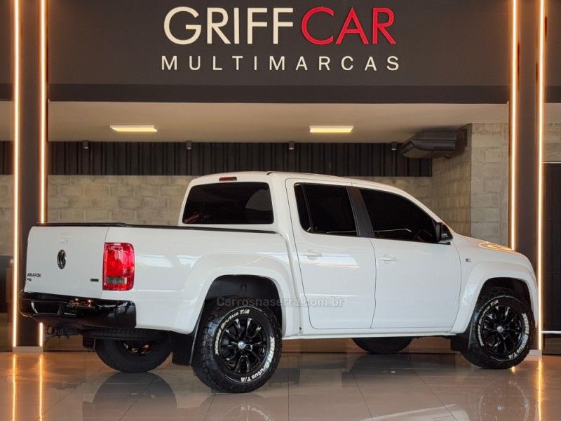 VOLKSWAGEN AMAROK 2.0 4X4 TDI COMFORTILINE CD 2018/2019 GRIFFCAR MULTIMARCAS DOIS IRMÃOS / Carros no Vale