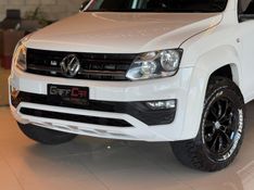 VOLKSWAGEN AMAROK 2.0 4X4 TDI COMFORTILINE CD 2018/2019 GRIFFCAR MULTIMARCAS DOIS IRMÃOS / Carros no Vale