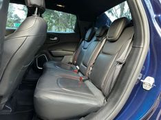 FIAT TORO 2.0 16V ULTRA 4X4 AT9 2021/2022 KASPER VEÍCULOS DOIS IRMÃOS / Carros no Vale