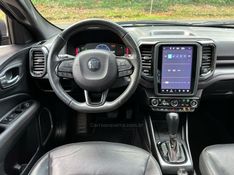 FIAT TORO 2.0 16V ULTRA 4X4 AT9 2021/2022 KASPER VEÍCULOS DOIS IRMÃOS / Carros no Vale