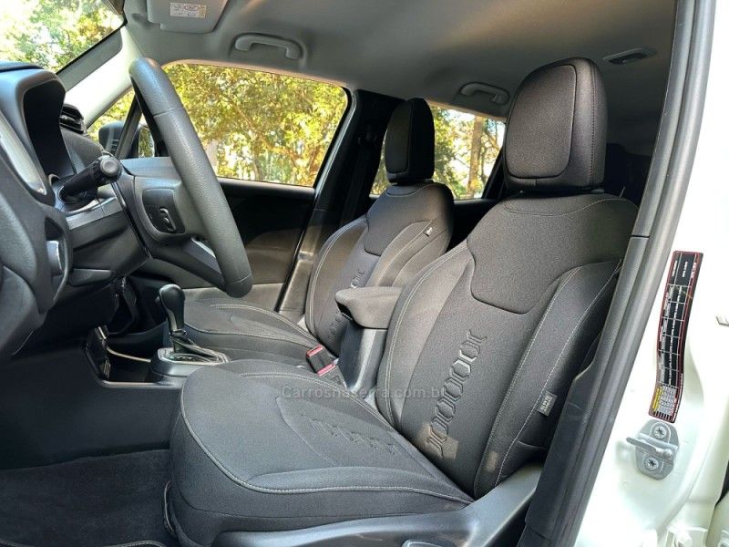 JEEP RENEGADE 1.3 SPORT T270 16V TURBO 2022/2023 KASPER VEÍCULOS DOIS IRMÃOS / Carros no Vale