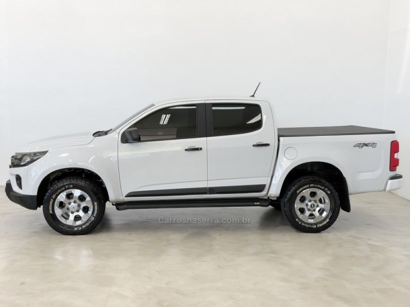 CHEVROLET S10 2.8 LS 4X4 CD 16V TURBO 2022/2023 FOCAR VEÍCULOS CAXIAS DO SUL / Carros no Vale
