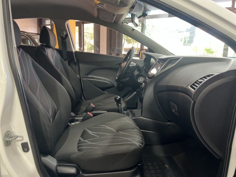 HYUNDAI HB20 1.0 COMFORT 12V 2014/2014 PRIME MULTIMARCAS CAXIAS DO SUL / Carros no Vale