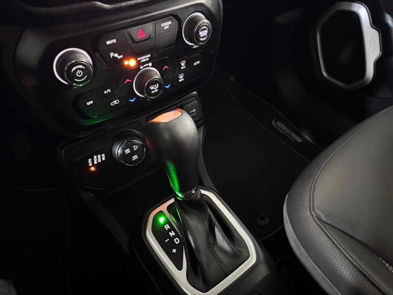 JEEP RENEGADE 2.0 16V TURBO LONGITUDE 4X4 2020/2020 SUL SERRA MOTORS CAXIAS DO SUL / Carros no Vale