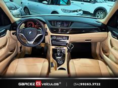 BMW X1 2.0 16V TURBO SDRIVE20I SPORT 2013/2014 GARCEZ VEÍCULOS BENTO GONÇALVES / Carros no Vale