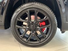 JEEP COMPASS 2.0 HURRICANE BLACKHAWK 4X4 TURBO 2024/2025 ÓTIMA CAR FLORES DA CUNHA / Carros no Vale