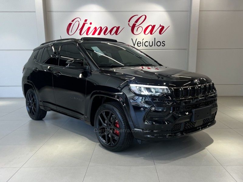 JEEP COMPASS 2.0 HURRICANE BLACKHAWK 4X4 TURBO 2024/2025 ÓTIMA CAR FLORES DA CUNHA / Carros no Vale