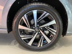 VOLKSWAGEN VIRTUS 1.0 200 TSI HIGHLINE 2025/2025 ÓTIMA CAR FLORES DA CUNHA / Carros no Vale