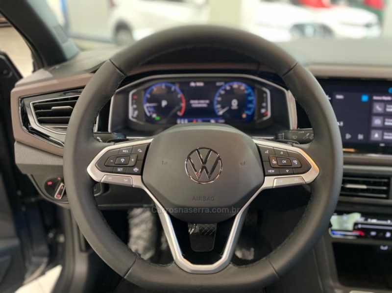 VOLKSWAGEN VIRTUS 1.0 200 TSI HIGHLINE 2025/2025 ÓTIMA CAR FLORES DA CUNHA / Carros no Vale