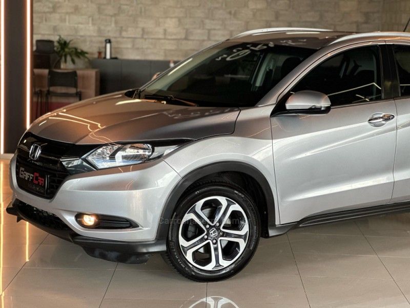 HONDA HR-V 1.8 16V EXL 2016/2016 GRIFFCAR MULTIMARCAS DOIS IRMÃOS / Carros no Vale