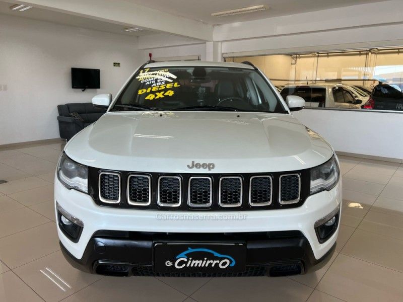 JEEP COMPASS 2.0 16V LONGITUDE 4X4 2017/2017 CIMIRRO AUTOMÓVEIS TAQUARA / Carros no Vale