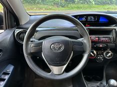 TOYOTA ETIOS 1.3 X 16V 2017/2018 KASPER VEÍCULOS DOIS IRMÃOS / Carros no Vale