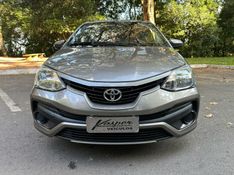 TOYOTA ETIOS 1.3 X 16V 2017/2018 KASPER VEÍCULOS DOIS IRMÃOS / Carros no Vale