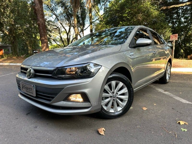 VOLKSWAGEN VIRTUS 1.0 200 TSI COMFORTLINE 2021/2022 KASPER VEÍCULOS DOIS IRMÃOS / Carros no Vale
