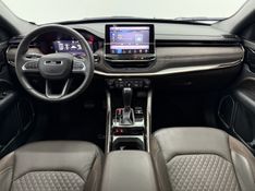 JEEP COMMANDER 1.3 OVERLAND T270 16V 4X2 TURBO 2023/2023 FOCAR VEÍCULOS CAXIAS DO SUL / Carros no Vale