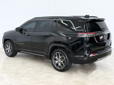 JEEP COMMANDER 1.3 OVERLAND T270 16V 4X2 TURBO 2023/2023 FOCAR VEÍCULOS CAXIAS DO SUL / Carros no Vale